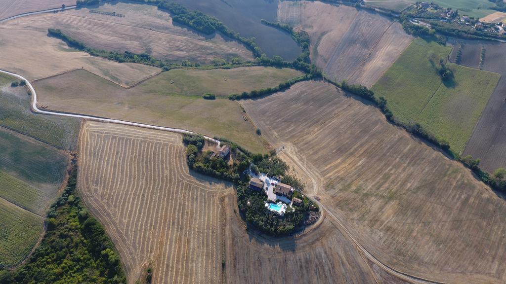 Agriturismo Tenuta Belvedere Villa Belvedere Ostrense Exterior photo